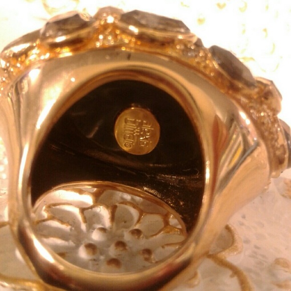 Alexis Bittar Ring - Lucite, Marq.
& Opal with crystals in gold tone setting. - Picture 8 of 8